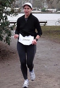 Simone Stegmaier beim Lauf von Lübeck nach Hamburg